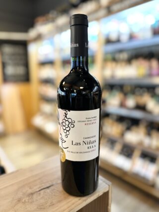 Las Niñas Ella Carmenere